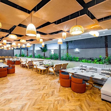 Rubi Platinum Sign Resort Avsallar
