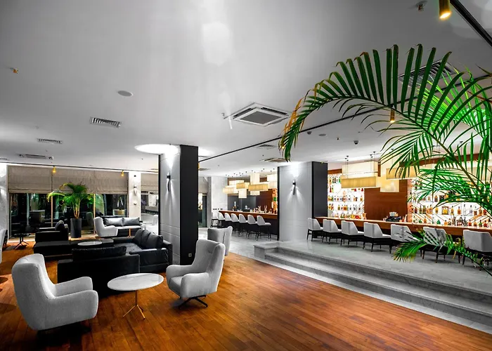 Rezort Rubi Platinum Sign Avsallar