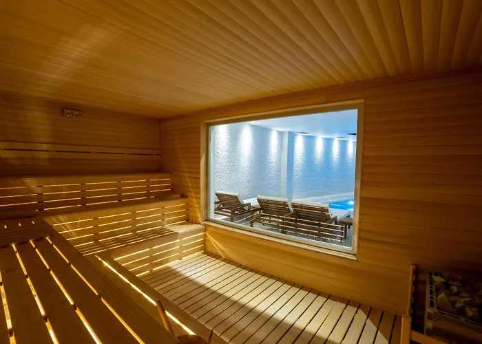 Rezort Rubi Platinum Sign