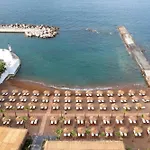 Rubi Platinum Sign *