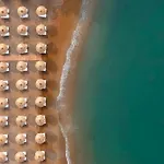 Resort Rubi Platinum Sign *