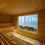 Resort Rubi Platinum Sign