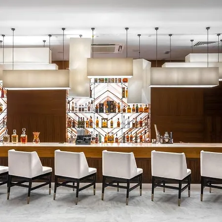 Rubi Platinum Sign Station touristique *