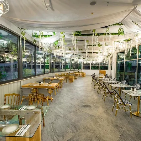 度假村 Rubi Platinum Sign 阿萨拉尔